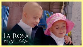 Título: Mantiene alejado a su pobre hijo