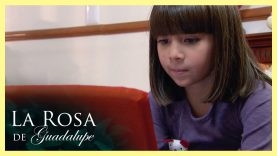 Título: La pequeña quiere ser modelo